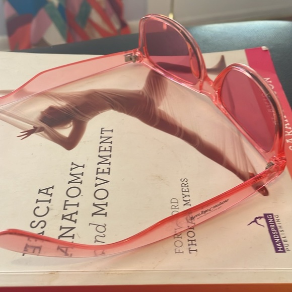 Rose Color Therapy Glasses - Picture 7 of 7